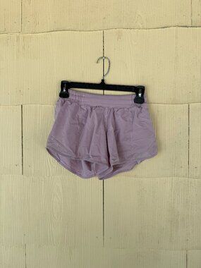 Lululemon Hotty Hot Short II (4") - Rose Quartz